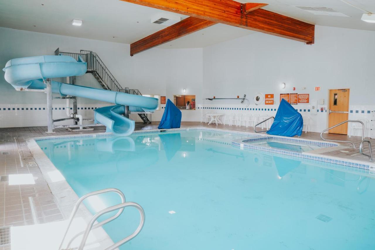Whitewater Inn Big Sky Ngoại thất bức ảnh