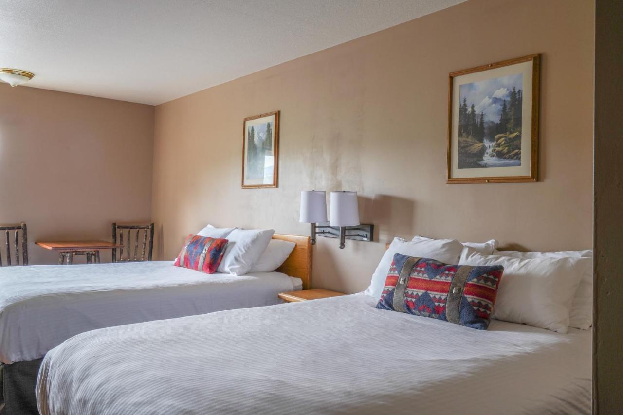 Whitewater Inn Big Sky Ngoại thất bức ảnh
