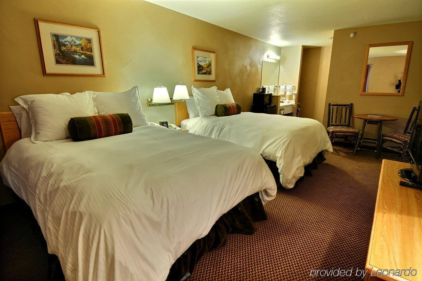 Whitewater Inn Big Sky Ngoại thất bức ảnh
