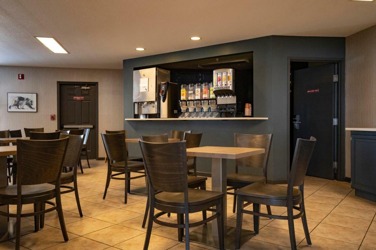 Whitewater Inn Big Sky Ngoại thất bức ảnh